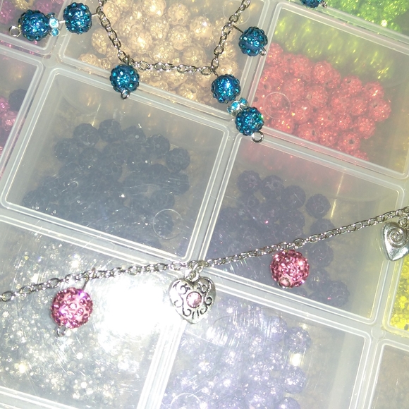 Handmade anklets - Picture 2 of 3